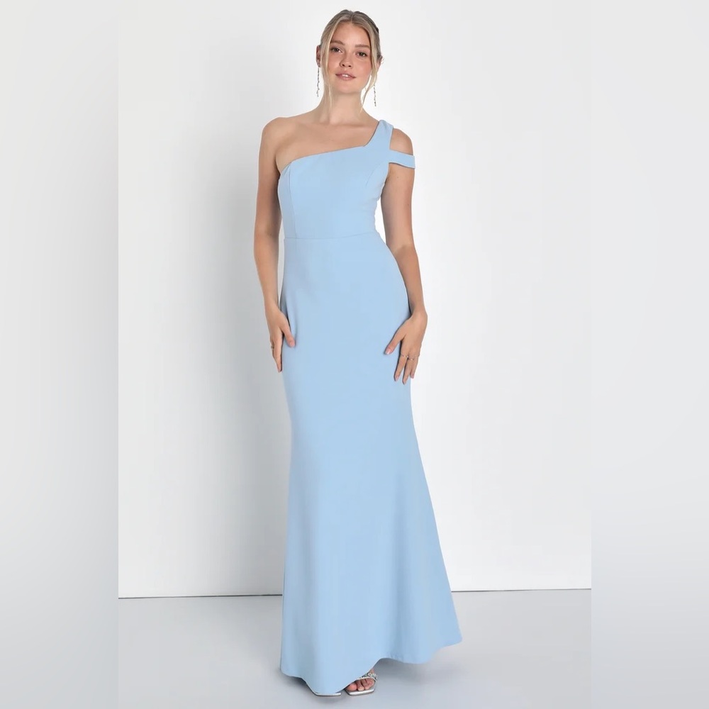 Brand new Lulu’s one shoulder mermaid gown light powder blue